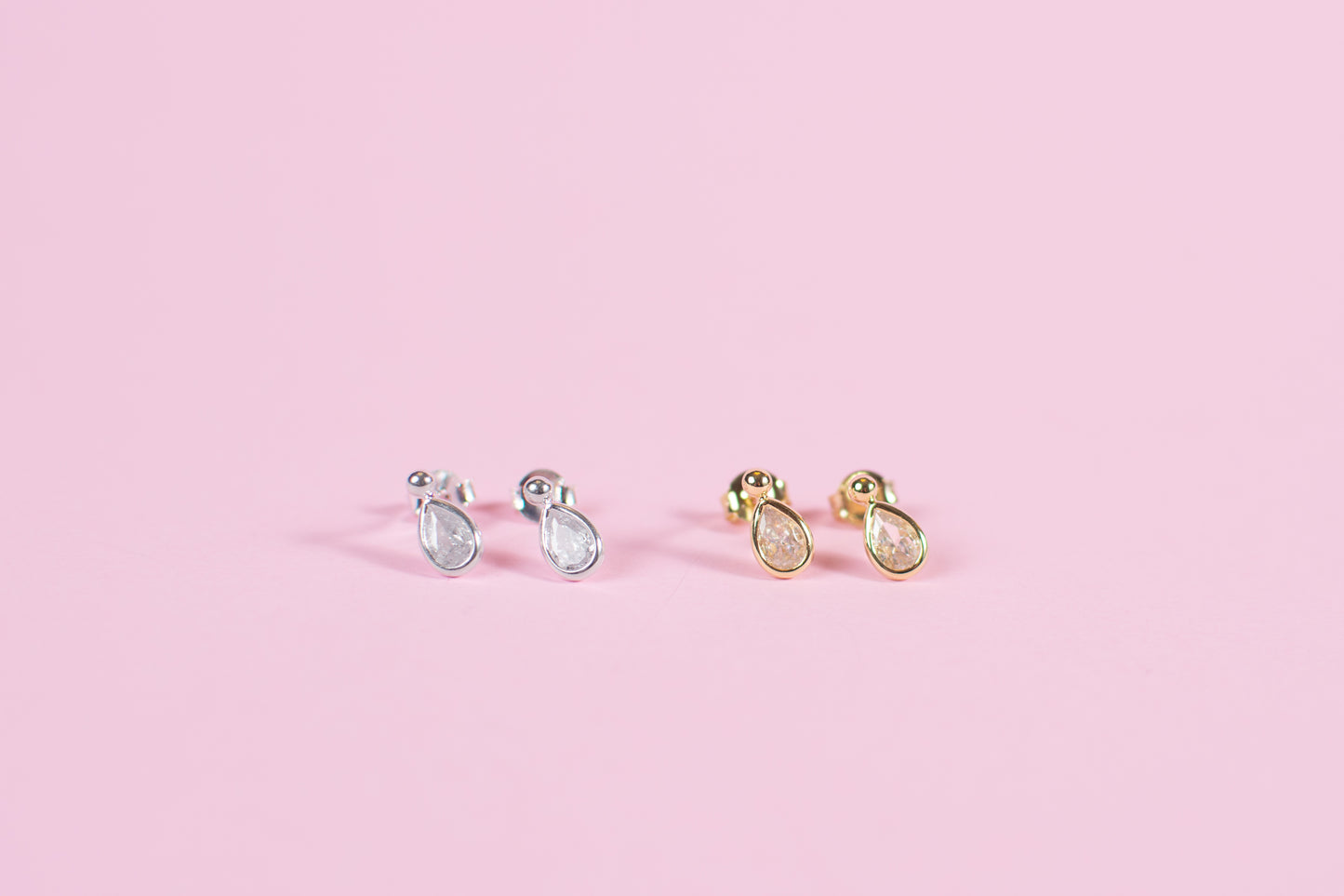 Aros punto luz gota gold